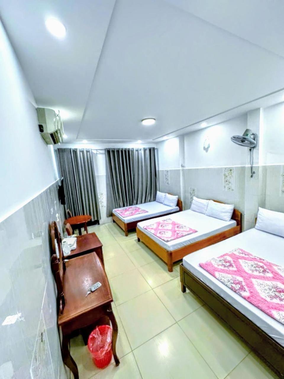 Lua Hong Hotel Vung Tau Room photo